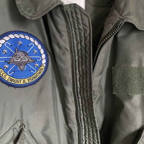 USAF Flight Jacket Cold Weather Men XL Green Genuine From USS D. D. Eisenhower - Picture 11 of 12
